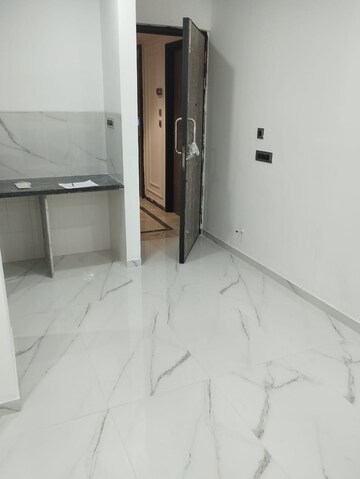 Bathroom in 1.5 BHK Apartment at Runwal Forests, Kanjurmarg West – for Rent