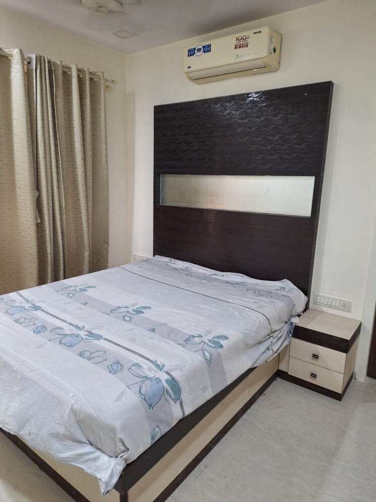 Bedroom, vakratunda-dilkhush 2 Bedroom 670 Sq.Ft. Apartment In Andheri East Mumbai 8976409