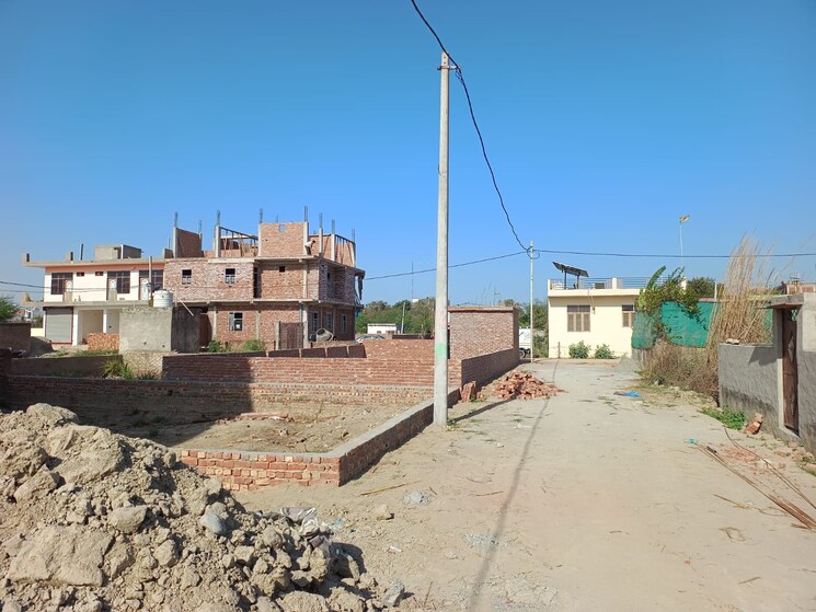 Exterior View, knowledge park ii greater noida  100 Sq.Yd. Plot In Knowledge Park Ii Greater Noida Greater Noida 8976428