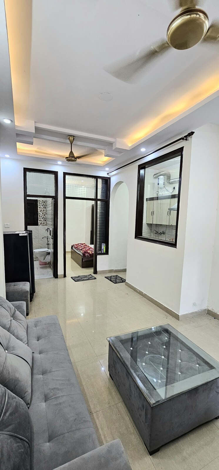 Living Room, sector 14 dwarka 2 Bedroom 115 Sq.Yd. Apartment In Sector 14 Dwarka Delhi 8967573