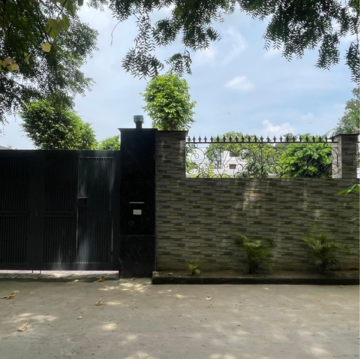 Parking in 4 BHK Villa at Bijwasan – for Rent