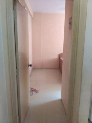 Bathroom in 1 BHK Apartment at Narayan Heritage CHS Ltd, Dahisar West – for Rent