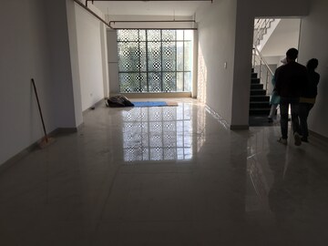 Room in  Office Space at Sector 63 – for Rent