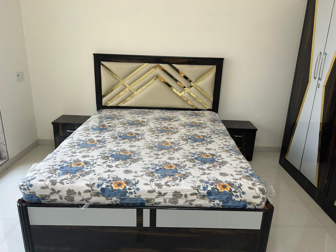 1 BHK Apartment For Sale in Kendale Emeralds