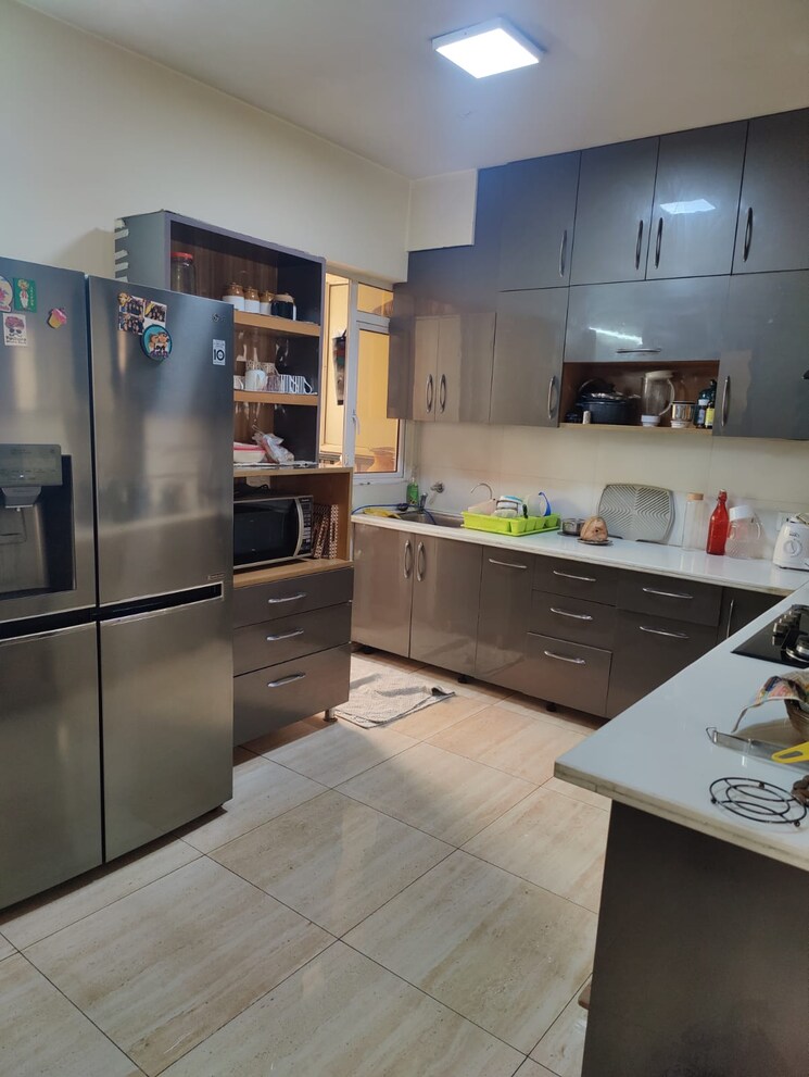 Kitchen, landcraft-golf-links 3 Bedroom 2000 Sq.Ft. Apartment In Pandav Nagar Ghaziabad 8976537