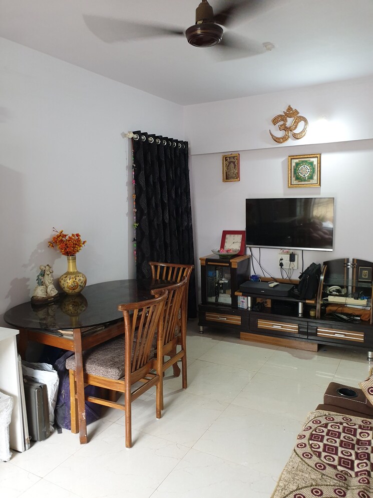 Living Room, kadri-manzil 1 Bedroom 633 Sq.Ft. Apartment In Santacruz East Mumbai 8976533