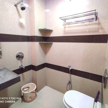Bathroom in 3 BHK Builder Floor at JMS The Majestic, Manesar Sector 9 – for Sale