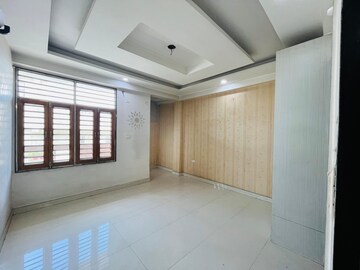 Room in 3 BHK Apartment at Aradhyam Spa City, Meerut Road – for Sale