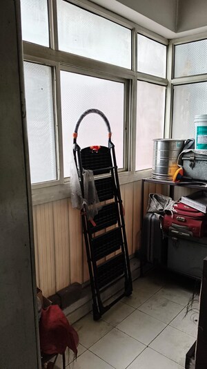 Team Area in 2 BHK Apartment at GH-7 Crossings Republik, Vijay Nagar – for Sale