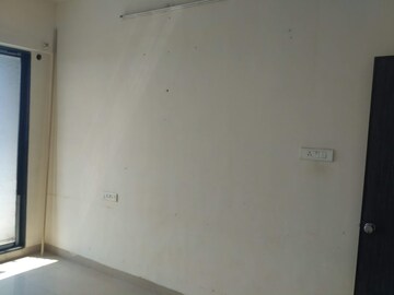Room in 2 BHK Apartment at Gagangiri Laxman Tower, Dahisar West – for Sale