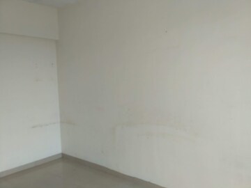 Room in 2 BHK Apartment at Gagangiri Laxman Tower, Dahisar West – for Sale