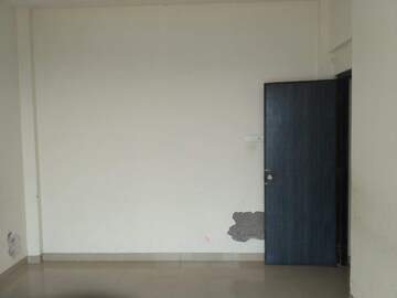 Room in 2 BHK Apartment at Gagangiri Laxman Tower, Dahisar West – for Sale