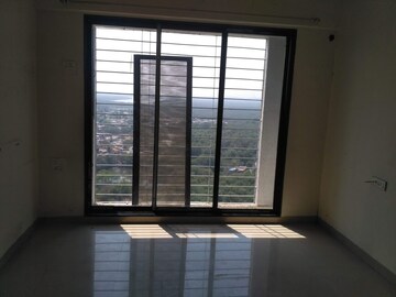 Room in 2 BHK Apartment at Gagangiri Laxman Tower, Dahisar West – for Sale