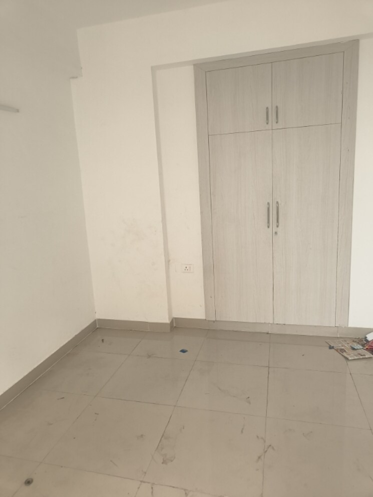 Bathroom, supertech-ecovillage-iii 3 Bedroom 1275 Sq.Ft. Apartment In Sector 16b Greater Noida Greater Noida 8976648
