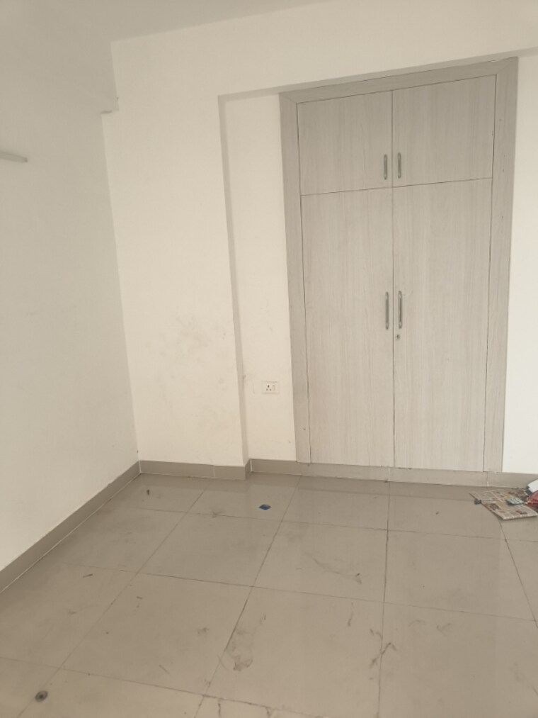 Bathroom, supertech-ecovillage-iii 3 Bedroom 1275 Sq.Ft. Apartment In Sector 16b Greater Noida Greater Noida 8976648
