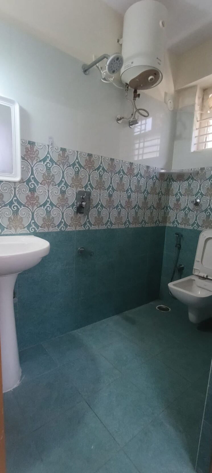 Bathroom, nagavara 2 Bedroom 1200 Sq.Ft. Apartment In Nagavara Bangalore 8976643