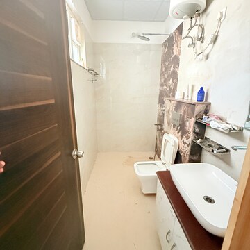 Attached Bathroom in 2.5 BHK Independent House at Sector 105 – for Rent