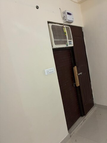 Furnished Amenities in 1 BHK Builder Floor at Sector 43 – for Rent
