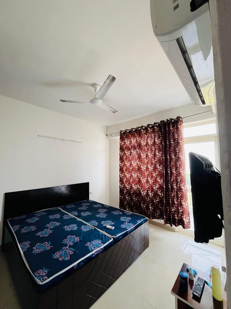 Bedroom, suncity-avenue-76 2 Bedroom 735 Sq.Ft. Apartment In Sector 76 Gurgaon 8976687