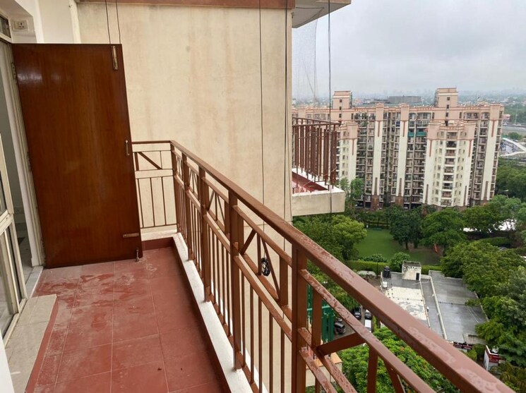 Balcony, suncity-essel-tower 4 Bedroom 2890 Sq.Ft. Apartment In Sector 28 Gurgaon 8976717