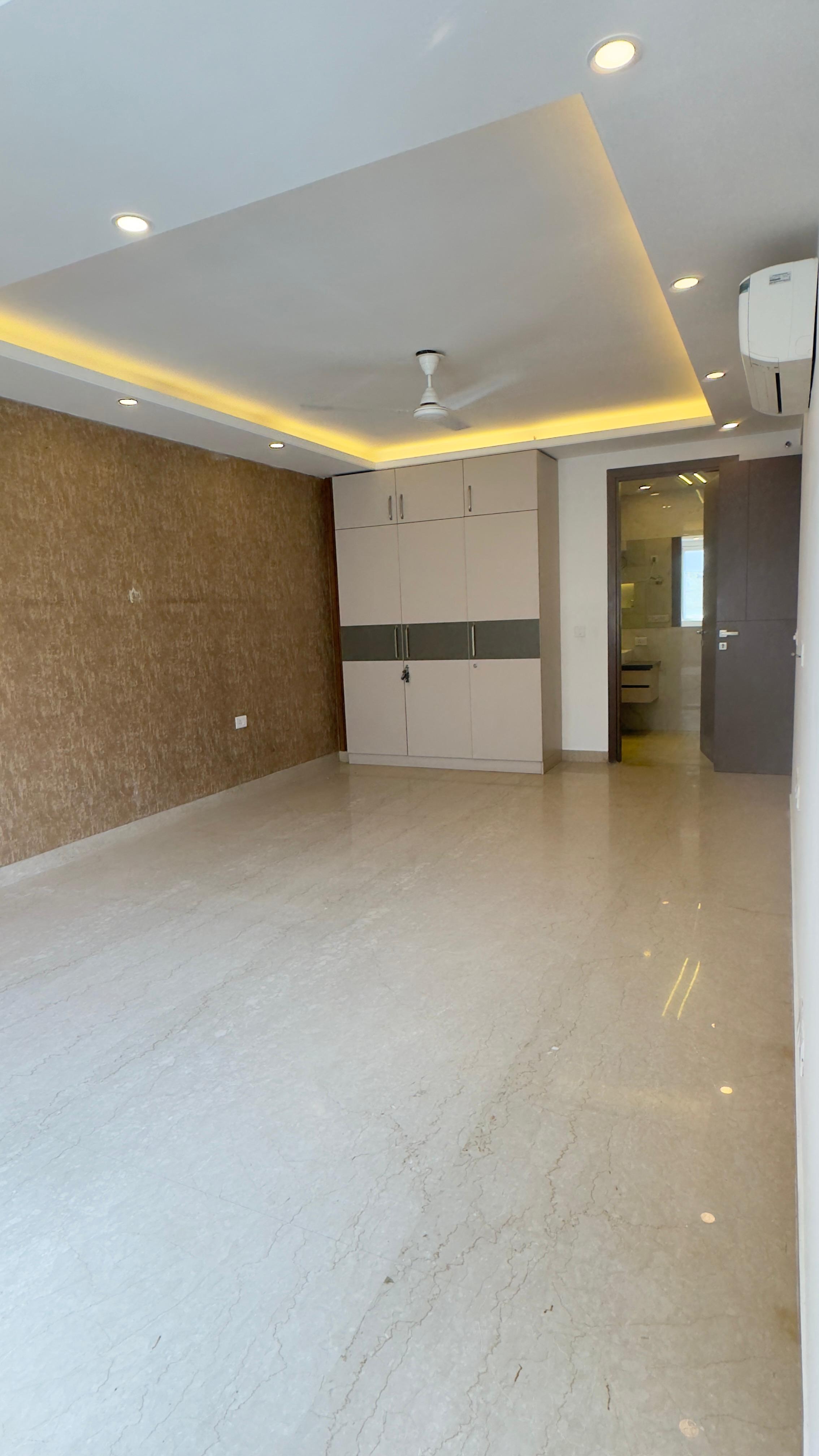 4 BHK Builder Floor For Rent in Ansal Sushant Apartments