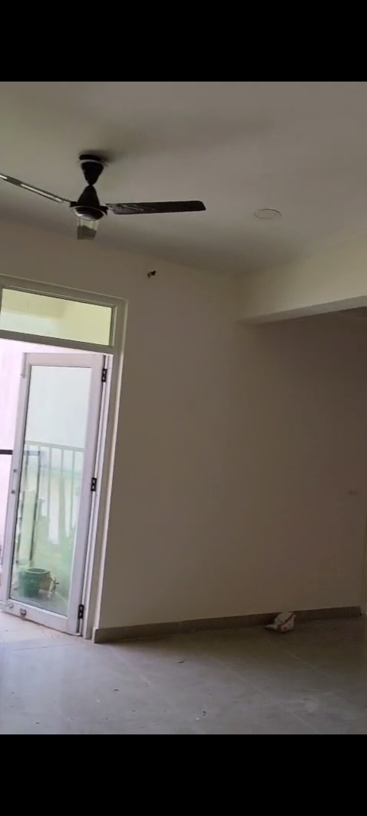 Room, gaur-city-2-16th-avenue 3.5 Bedroom 1500 Sq.Ft. Apartment In Sector 16c Greater Noida Greater Noida 8976779