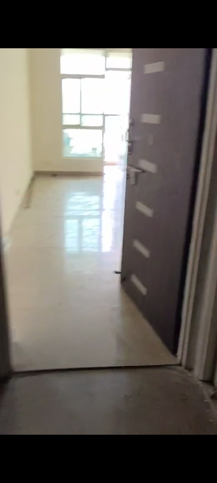 undefined, gaur-city-2-16th-avenue 3.5 Bedroom 1500 Sq.Ft. Apartment In Sector 16c Greater Noida Greater Noida 8976779