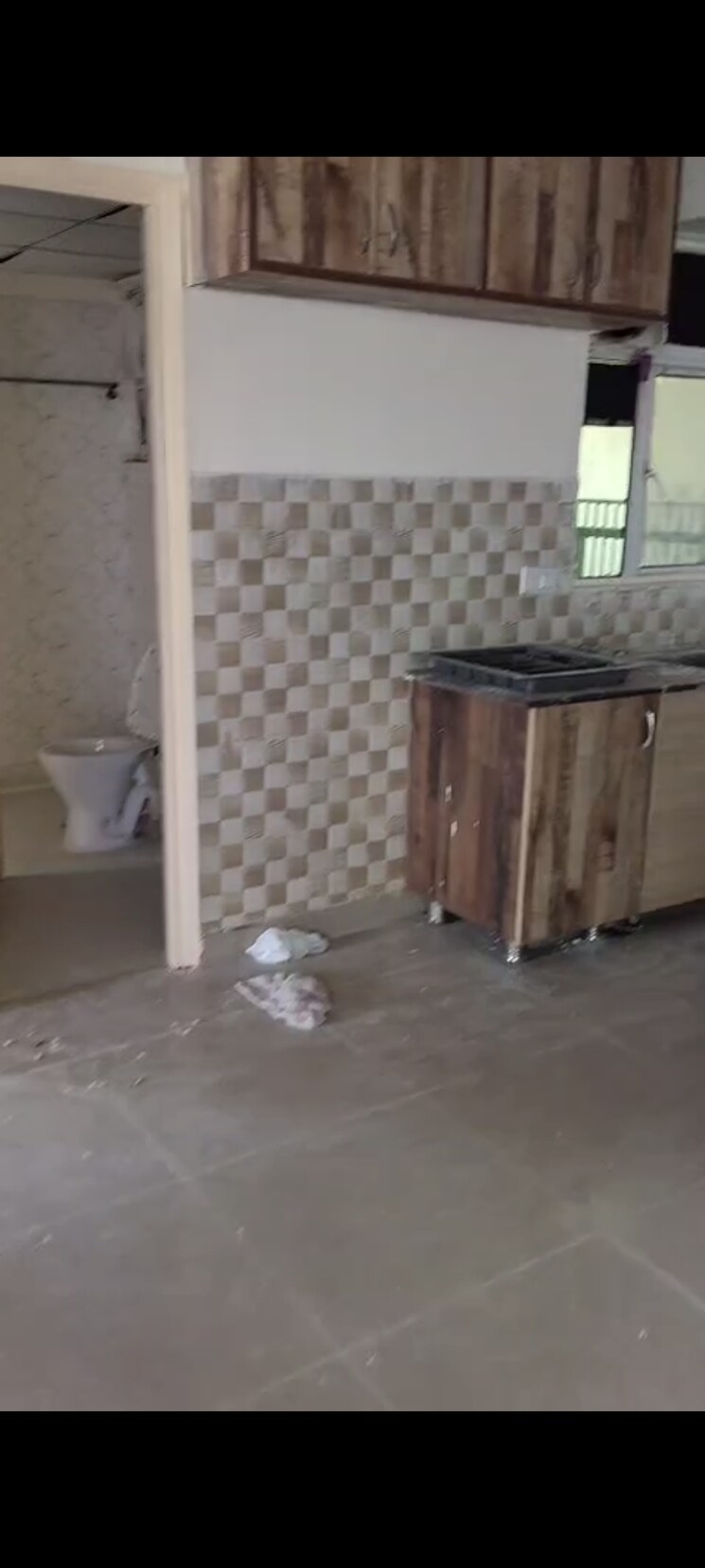 Bathroom, gaur-city-2-16th-avenue 3.5 Bedroom 1500 Sq.Ft. Apartment In Sector 16c Greater Noida Greater Noida 8976779