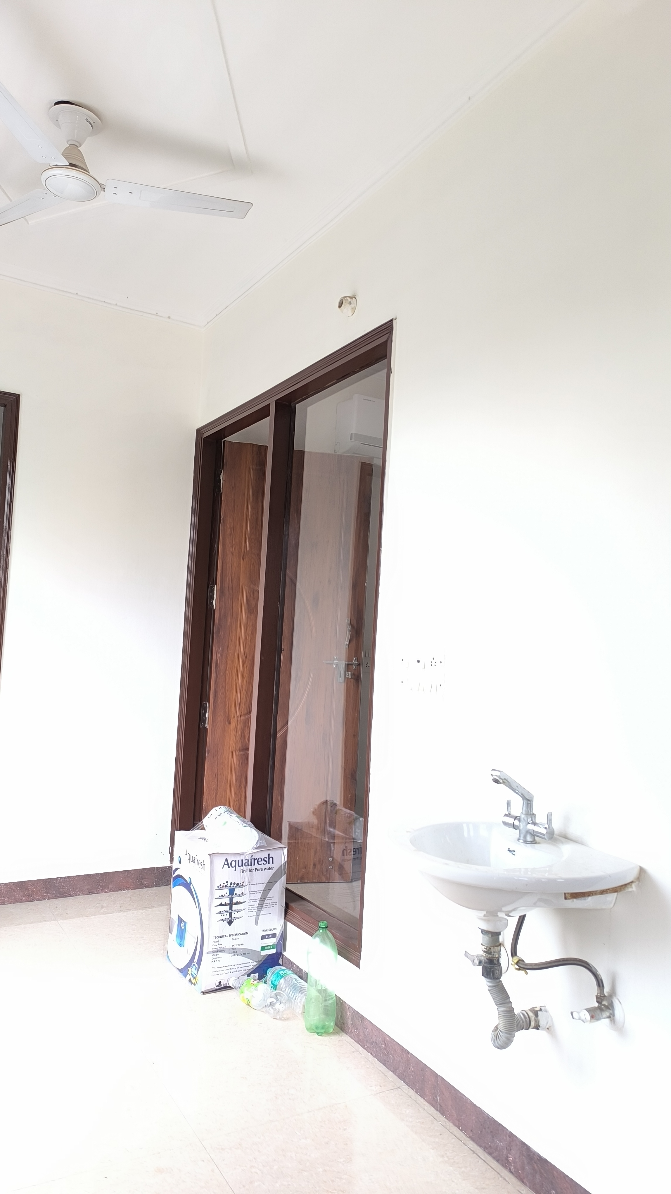 1 BHK + Extra Room Builder Floor For Rent in Sushant Lok 3