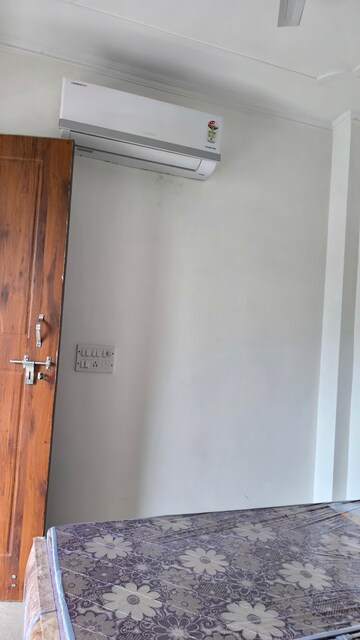 Building Lobby in 1 BHK Builder Floor at Sushant Lok 3, Sector 57 – for Rent