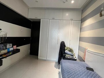 Bedroom in 3 BHK Apartment at Ashar Residency, Pokhran Road No Two – for Rent