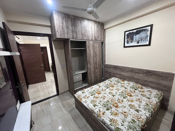 Bedroom, sector 43 2 Bedroom 1211 Sq.Ft. Builder Floor In Sector 43 Gurgaon 8976834
