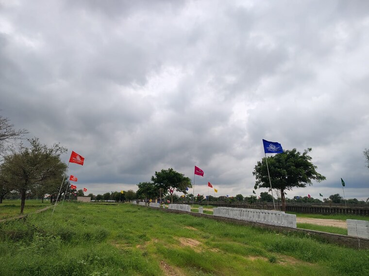 Garden, vrb-the-platinum Commercial Land 200 Acre In Kishorpura Jaipur 8976822