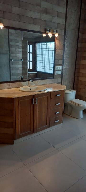 Bathroom in 6 BHK Independent House at RWA Apartments Sector 45, Sector 45 – for Rent