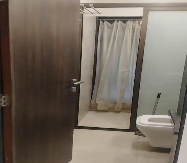 Bathroom, matunga east 3 Bedroom 1100 Sq.Ft. Apartment In Matunga East Mumbai 8976826