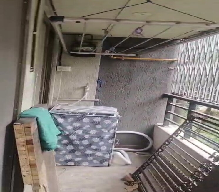 Balcony, matunga east 3 Bedroom 1100 Sq.Ft. Apartment In Matunga East Mumbai 8976826