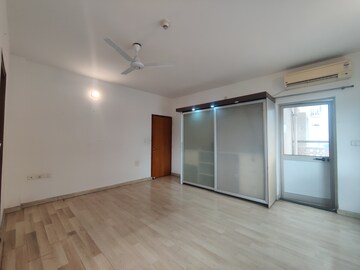 Room in 3 BHK Apartment at Bearys Lakeside Habitat, Sahakara Nagar – for Rent