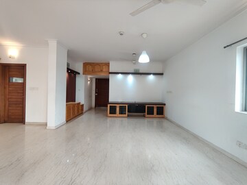 Room in 3 BHK Apartment at Bearys Lakeside Habitat, Sahakara Nagar – for Rent