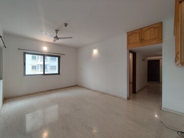 Room in 3 BHK Apartment at Bearys Lakeside Habitat, Sahakara Nagar – for Rent