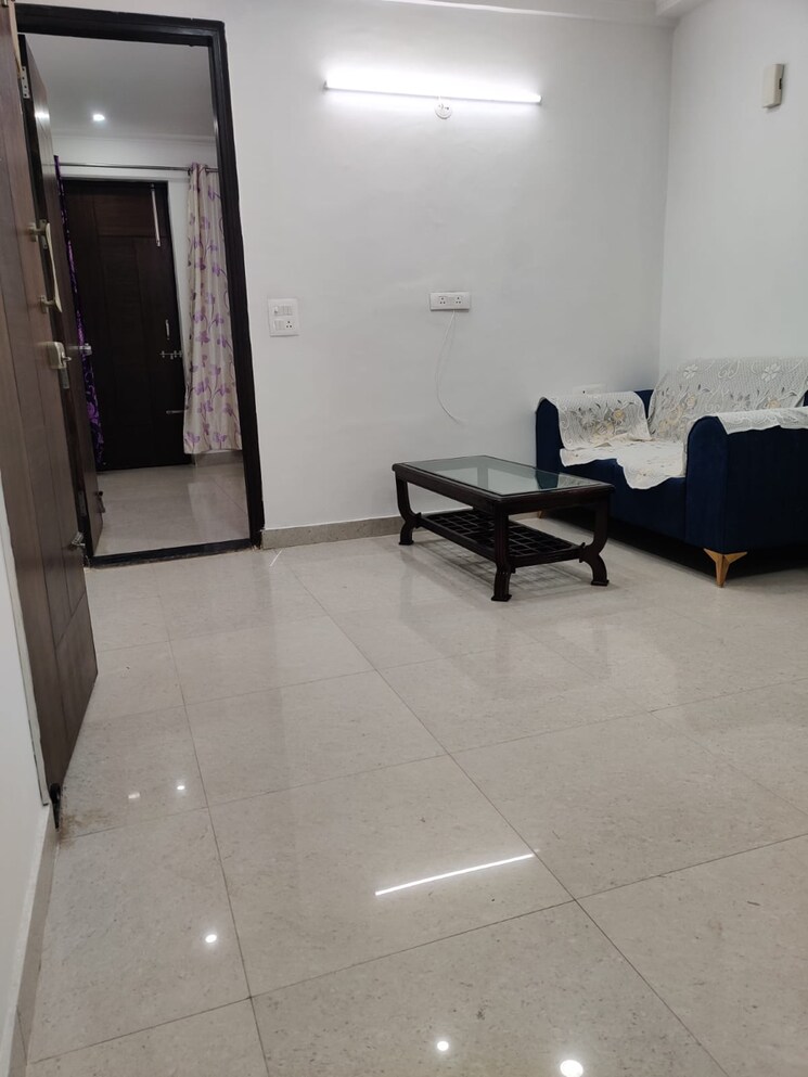 Living Room, sector 43 2 Bedroom 1212 Sq.Ft. Builder Floor In Sector 43 Gurgaon 8976911