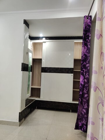  2 BHK Builder Floor at Sector 43 – for Rent