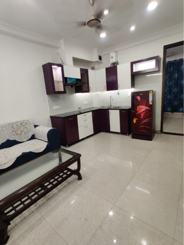 Living Room in 2 BHK Builder Floor at Sector 43 – for Rent
