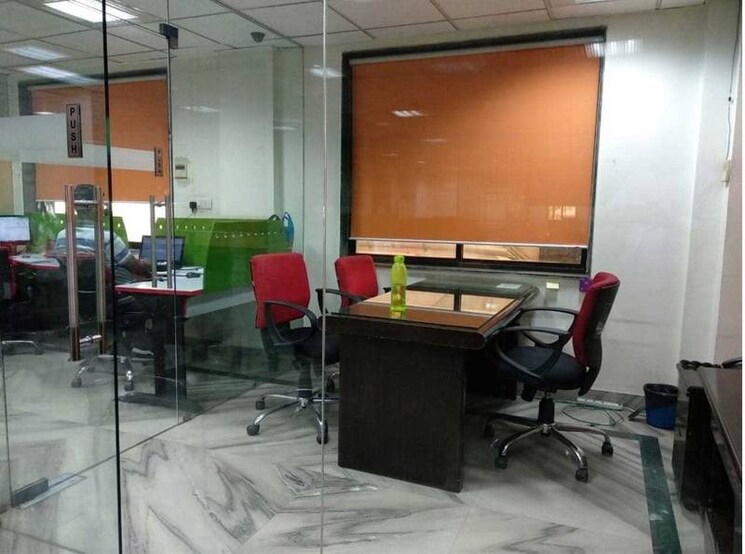 Team Area, chittaranjan park Commercial Office Space 1250 Sq.Ft. In Chittaranjan Park Delhi 8976891
