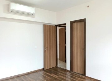 Bedroom in 3 BHK Apartment at Piramal Vaikunth, Balkum Pada – for Rent