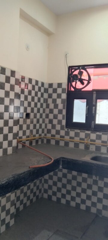 1 RK Builder Floor – Exterior View View at Kishangarh - for Rent