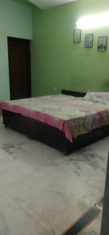 Bedroom in 3 BHK Independent House at Sector 108 – for Rent