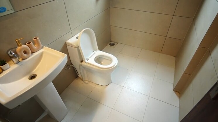 Bathroom, ace-divino 3 Bedroom 933 Sq.Ft. Apartment In Sector 1 Greater Noida Greater Noida 8976986