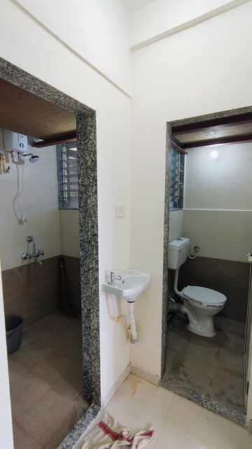 Bathroom in 1 BHK Apartment at Satra Nexus, Jogeshwari East – for Rent