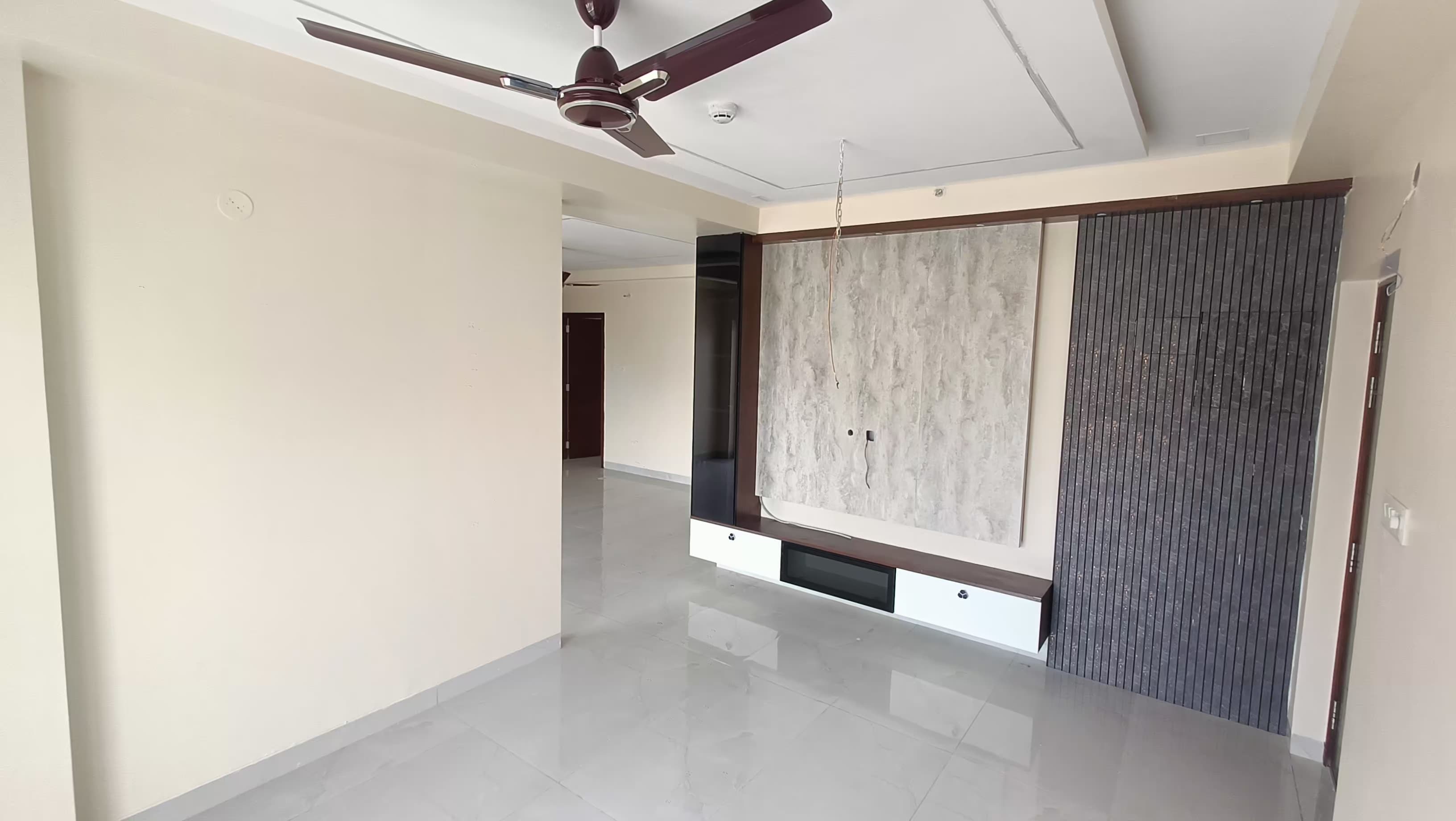 3 BHK Apartment For Rent in Honer Vivantis