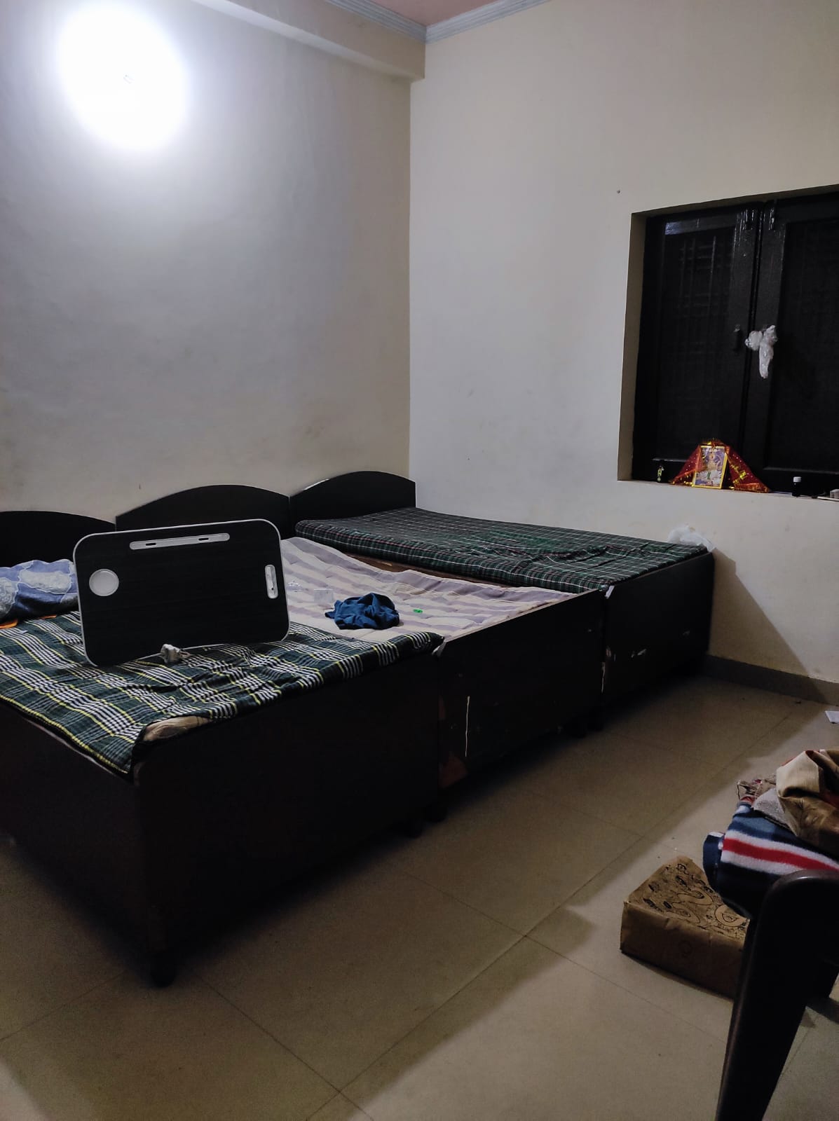 2 BHK Independent House For Rent in Alpha 1 Greater Noida